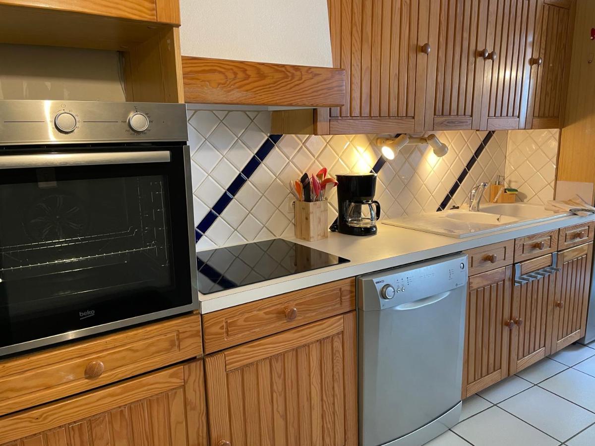 Apartmán T2 Plein Centre Au 1Er Etage Avec Parking Prive Millau Exteriér fotografie