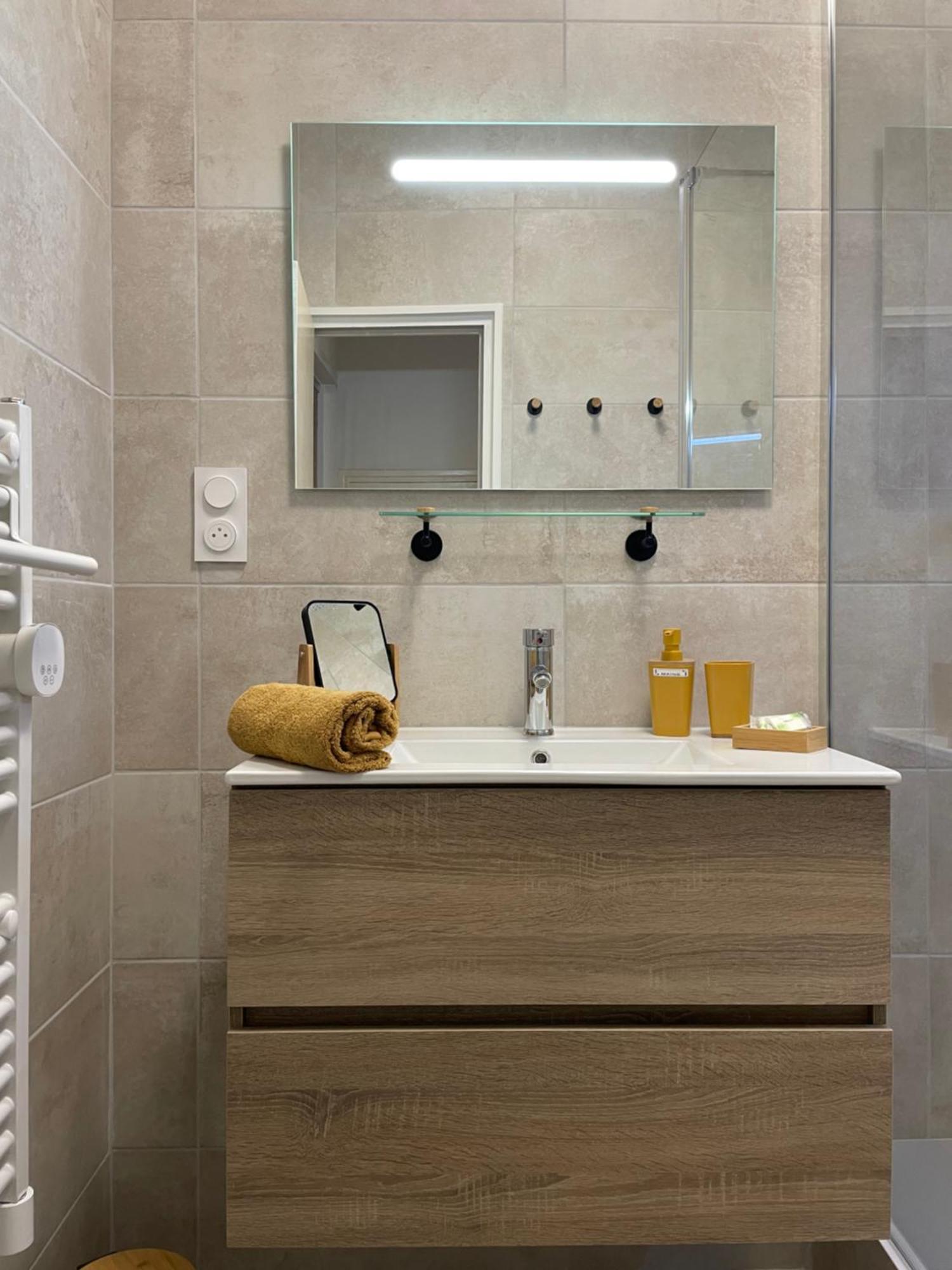 Apartmán T2 Plein Centre Au 1Er Etage Avec Parking Prive Millau Exteriér fotografie